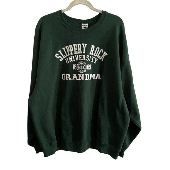 Collegiate License Slippery Rock Univ. Wmn SZ 2 X Green Grandma Sweatshirt NWT - Picture 1 of 6